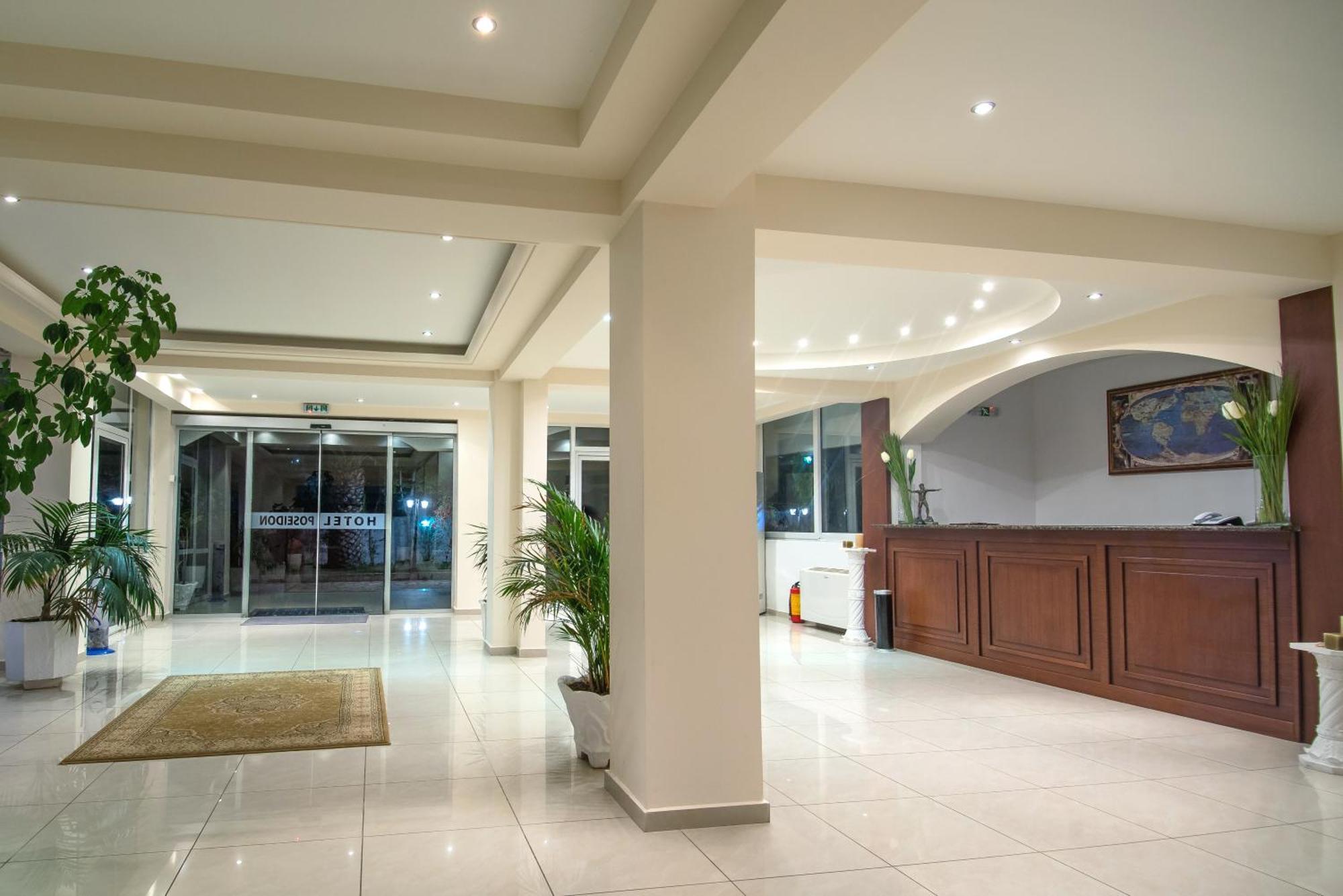 Poseidon Beach Hotel Кастросікія Екстер'єр фото