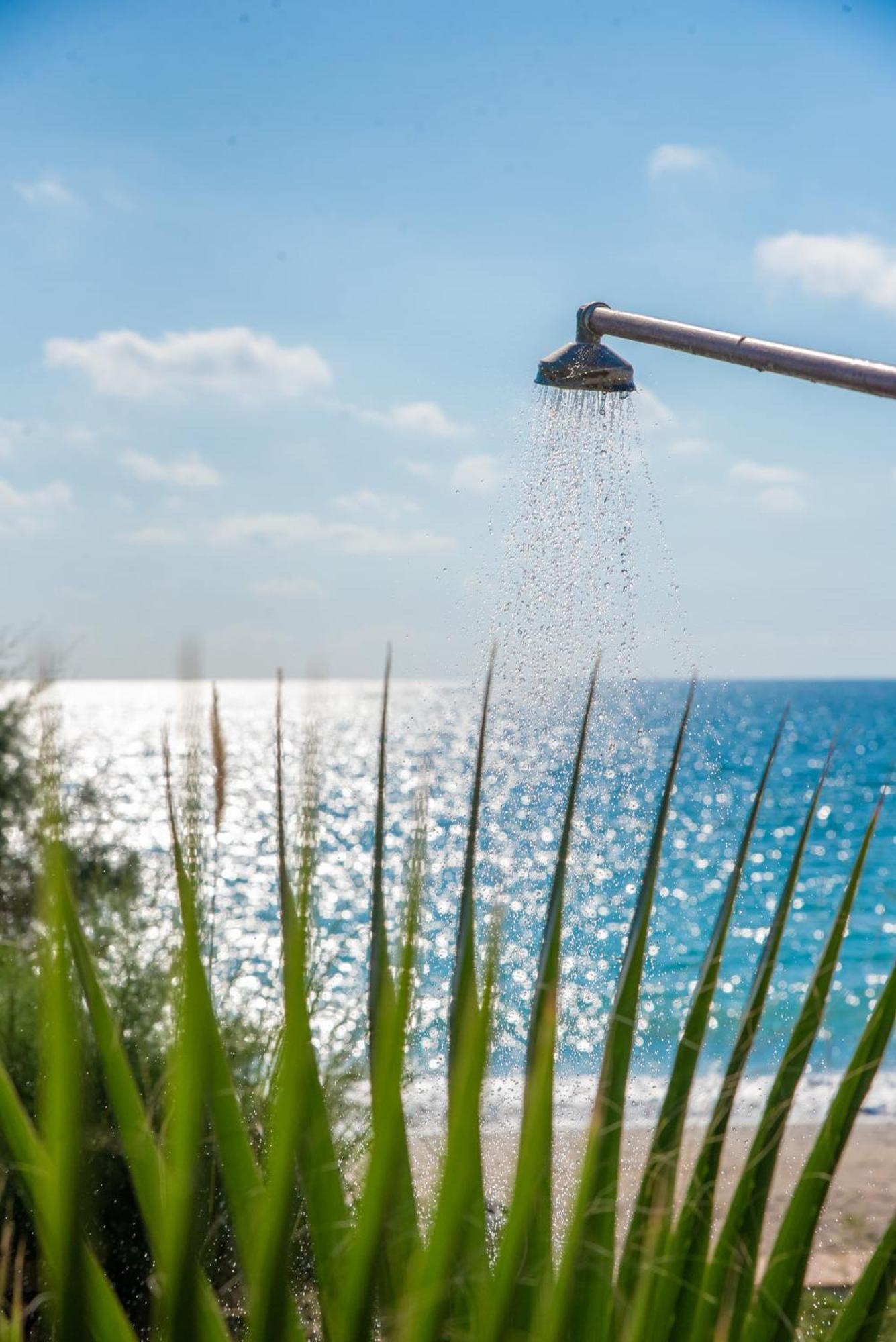 Poseidon Beach Hotel Кастросікія Екстер'єр фото