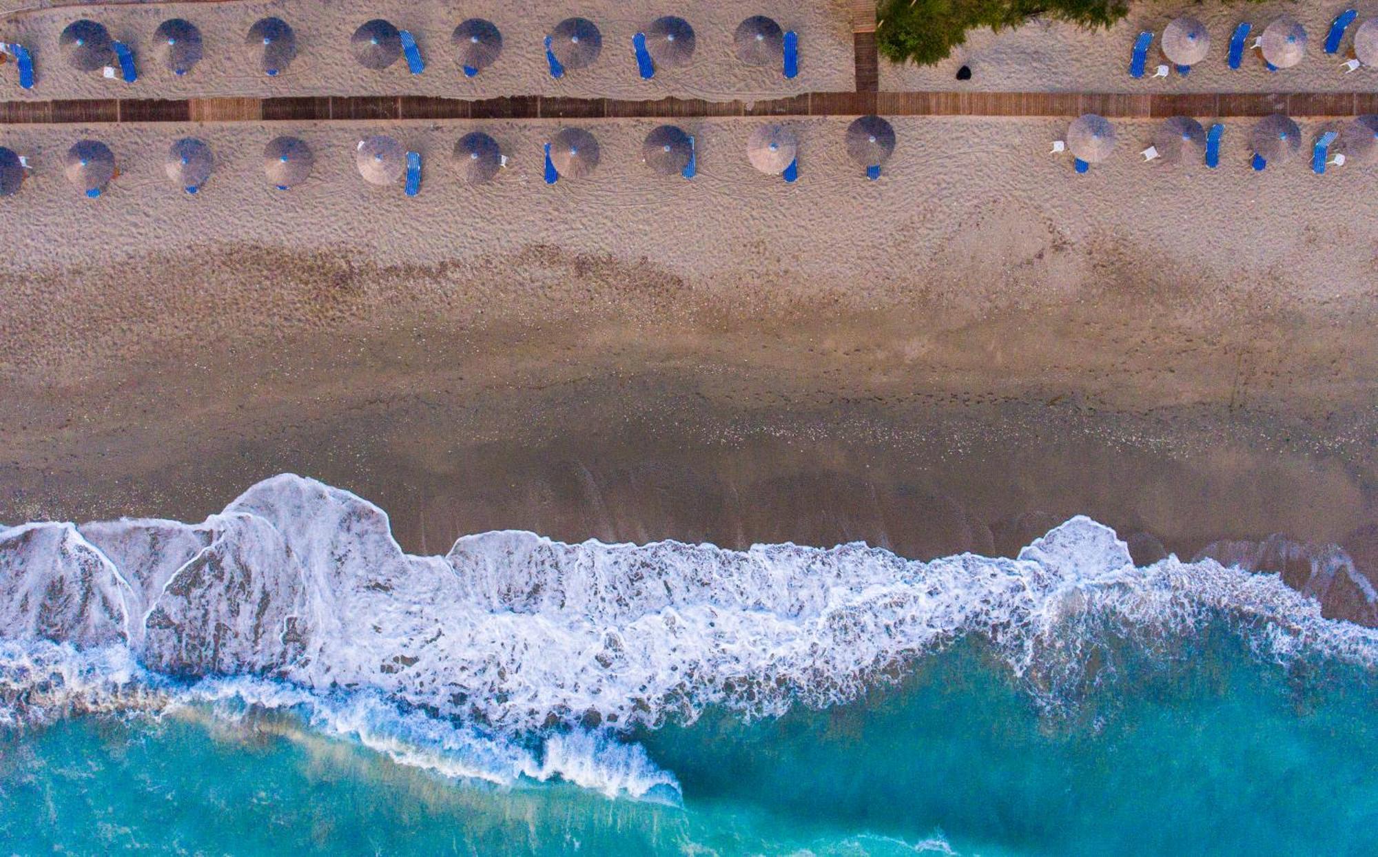 Poseidon Beach Hotel Кастросікія Екстер'єр фото