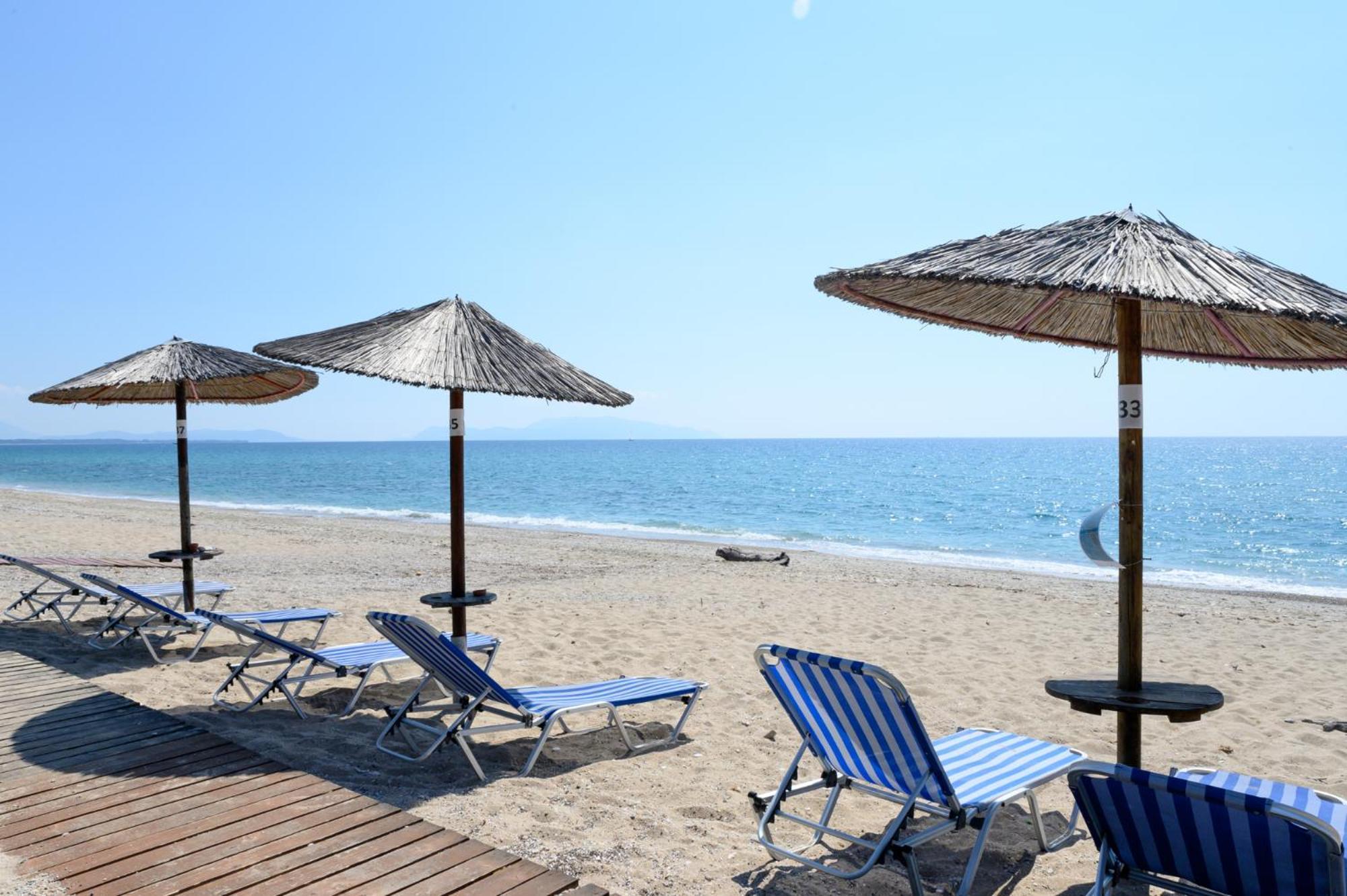Poseidon Beach Hotel Кастросікія Екстер'єр фото