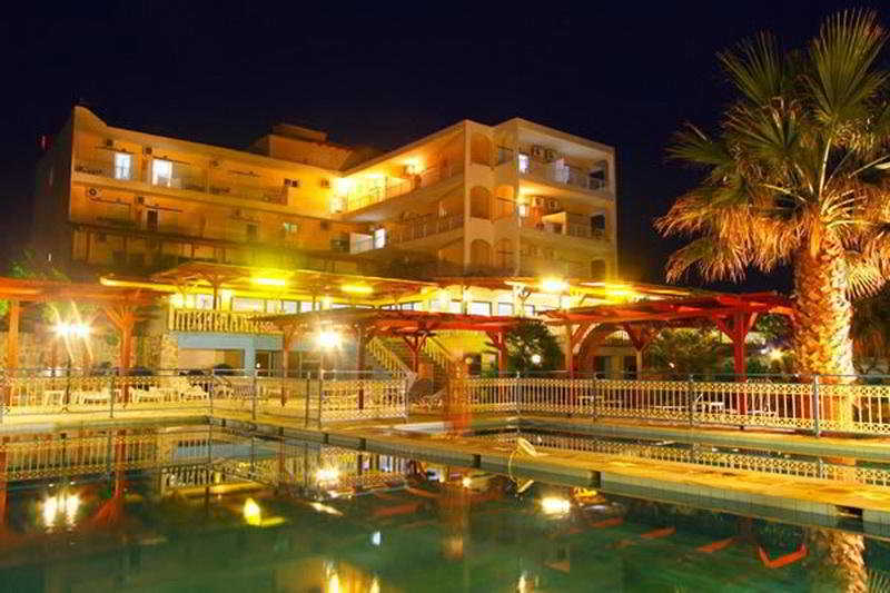 Poseidon Beach Hotel Кастросікія Екстер'єр фото